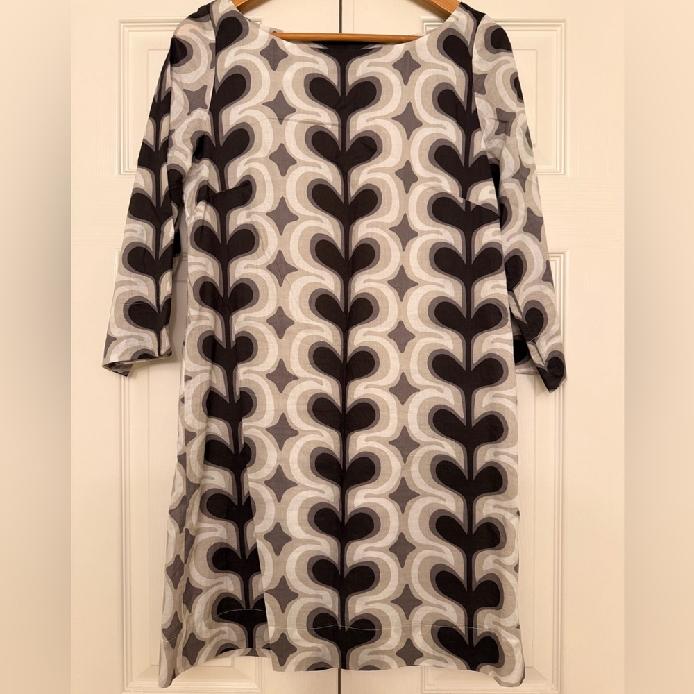 Elegant Monochrome Patterned 3/4 Sleeve Dress